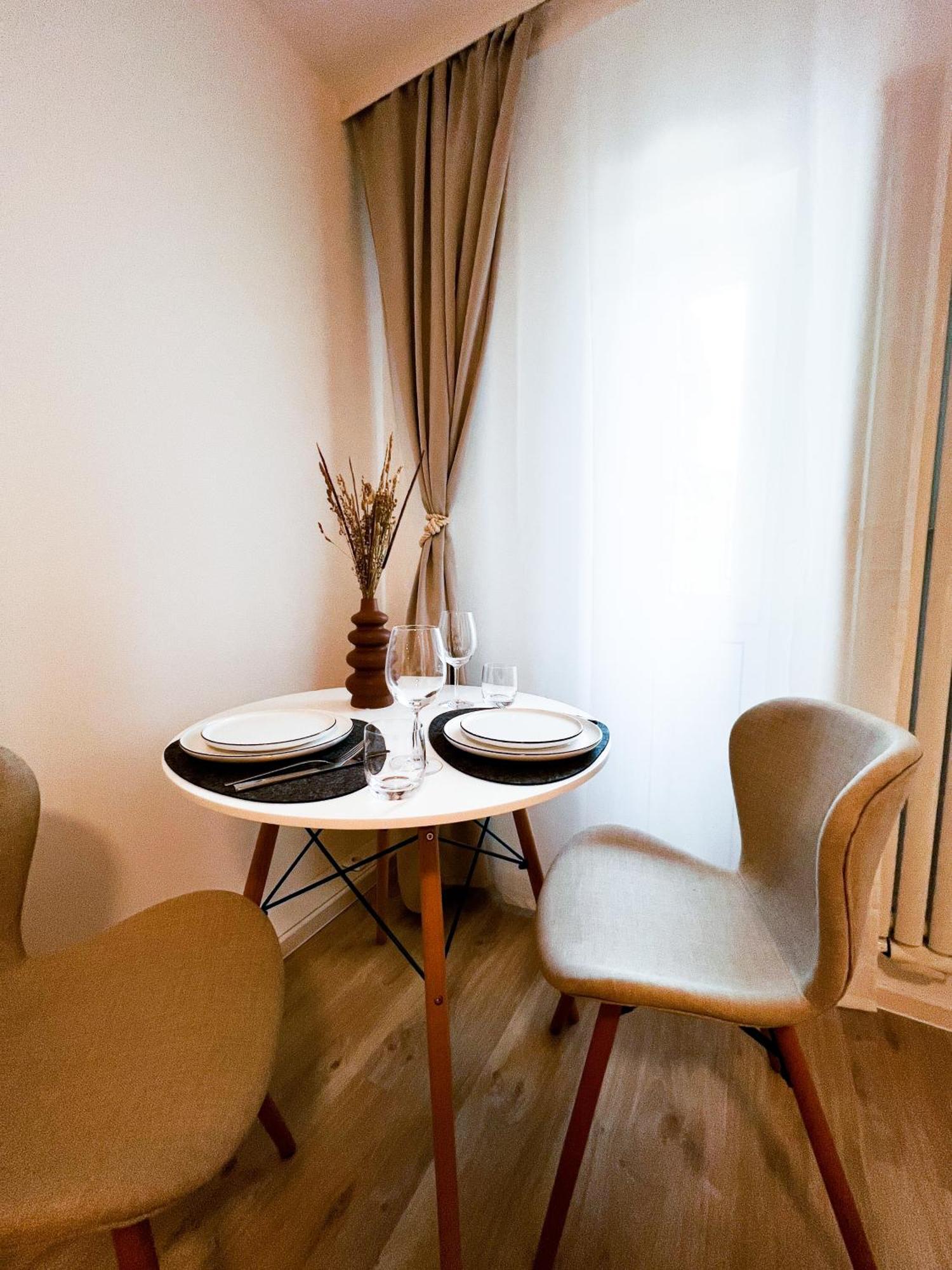 Qonroom - As Individual As You - Minden Kaiserstrasse Szoba fotó